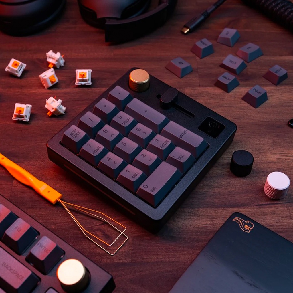Glorious GMMK Numpad Premium Wireless MacroPad - Black