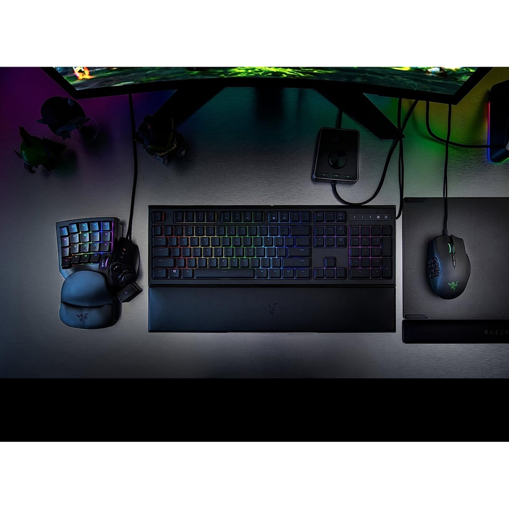 Razer Tartarus V2 Mecha-Membrane Gaming Keypad