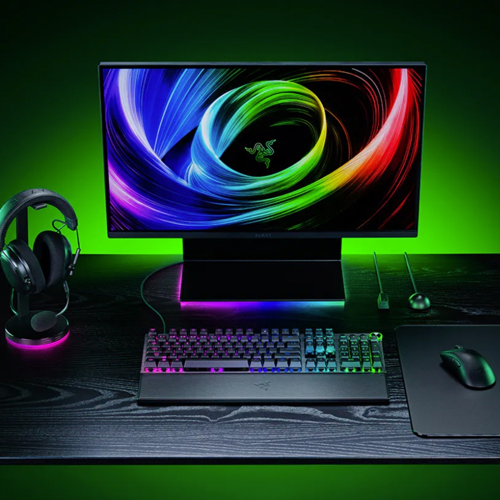 Razer Huntsman V3 Pro Full Size 8KHz Esports Gaming Keyboard: Analog Optical Switches Gen 2-8000 Hz Polling Snap Tap - Rapid Trigger - Adjustable Actuation - Media Controls - PBT Keycaps - Black | RZ03-05530100-R3M1