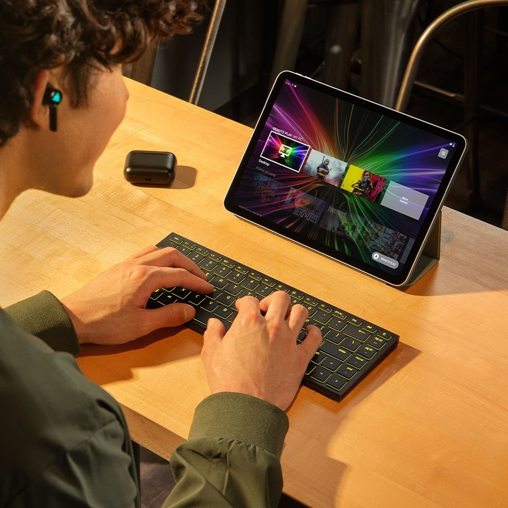 Razer Joro Portable Wireless Gaming Keyboard