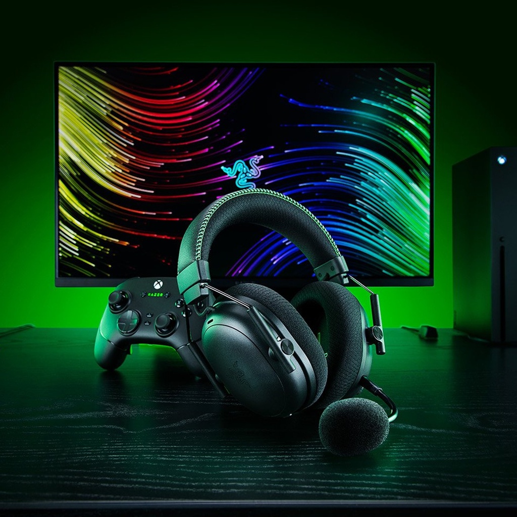 Razer BlackShark V3 Pro Gaming Headset for Xbox, Wireless / Bluetooth / USB Wired, THX Spatial Audio Channel, Tri Force 50 mm Driver, Hybrid Active Noise Cancellation, For PC, & Xbox - | RZ04-05400300-R3M1