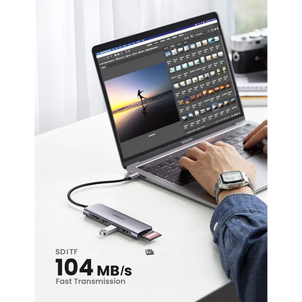 UGreen USB-C 6-in-1 Multifunction Adapter - Space Gray