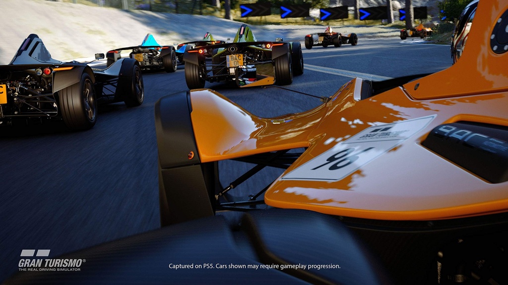PS5 Gran Turismo 7 R2